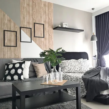 Pinnacle Pj @ Penguin Homes Petaling Jaya Exterior photo