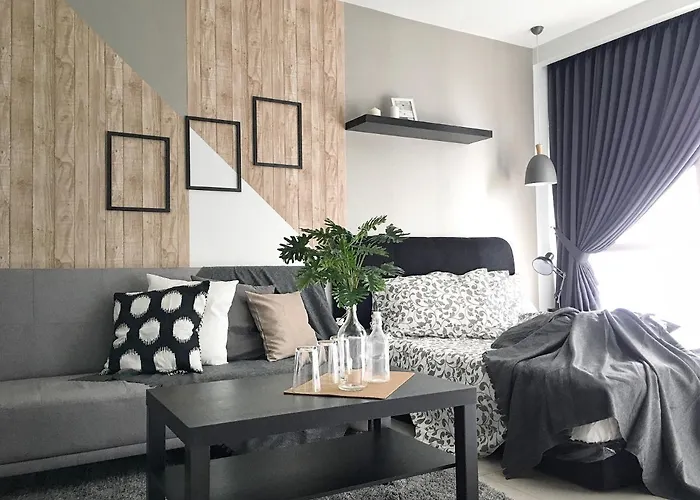 Pinnacle Pj @ Penguin Homes