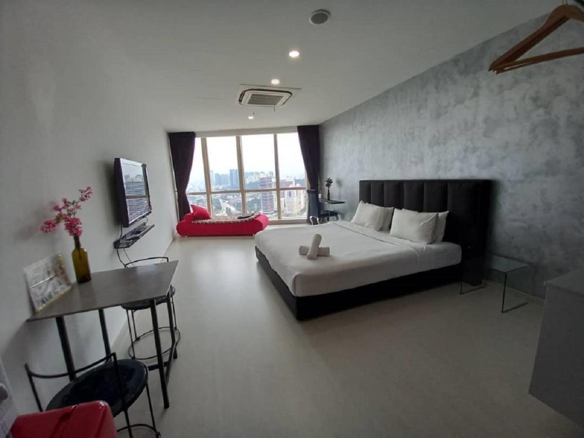 Pinnacle Pj @ Penguin Homes *