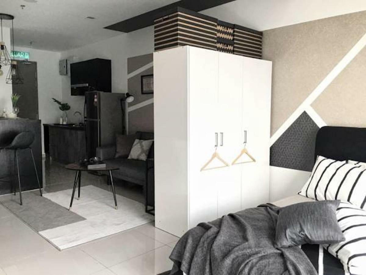 Pinnacle Pj @ Penguin Homes *